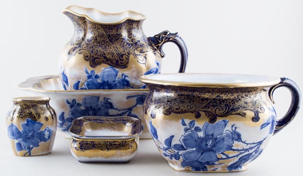Wash Set c1909